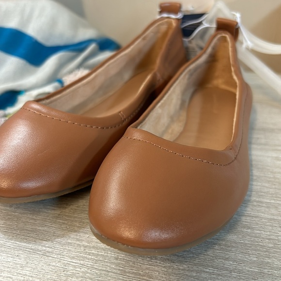 NWT Woman’s Danielle Scrunch Ballet Flats by Universal Thread - Picture 6 of 7